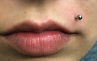 Madonna Piercing The Ink Factory (4)