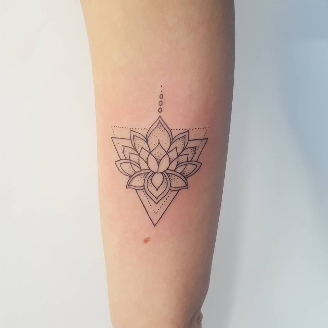 two inch tattoo on shoulderTikTok Search