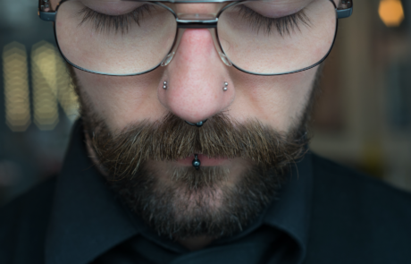 Screen-Shot-2016-12-02-at-11.23.11-2 nose piercing